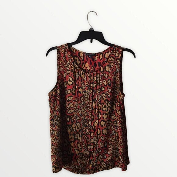 NWOT - Anne Klein - Sleeveless Semi Sheer With A Pleated Front Blouse - Picture 1 of 12